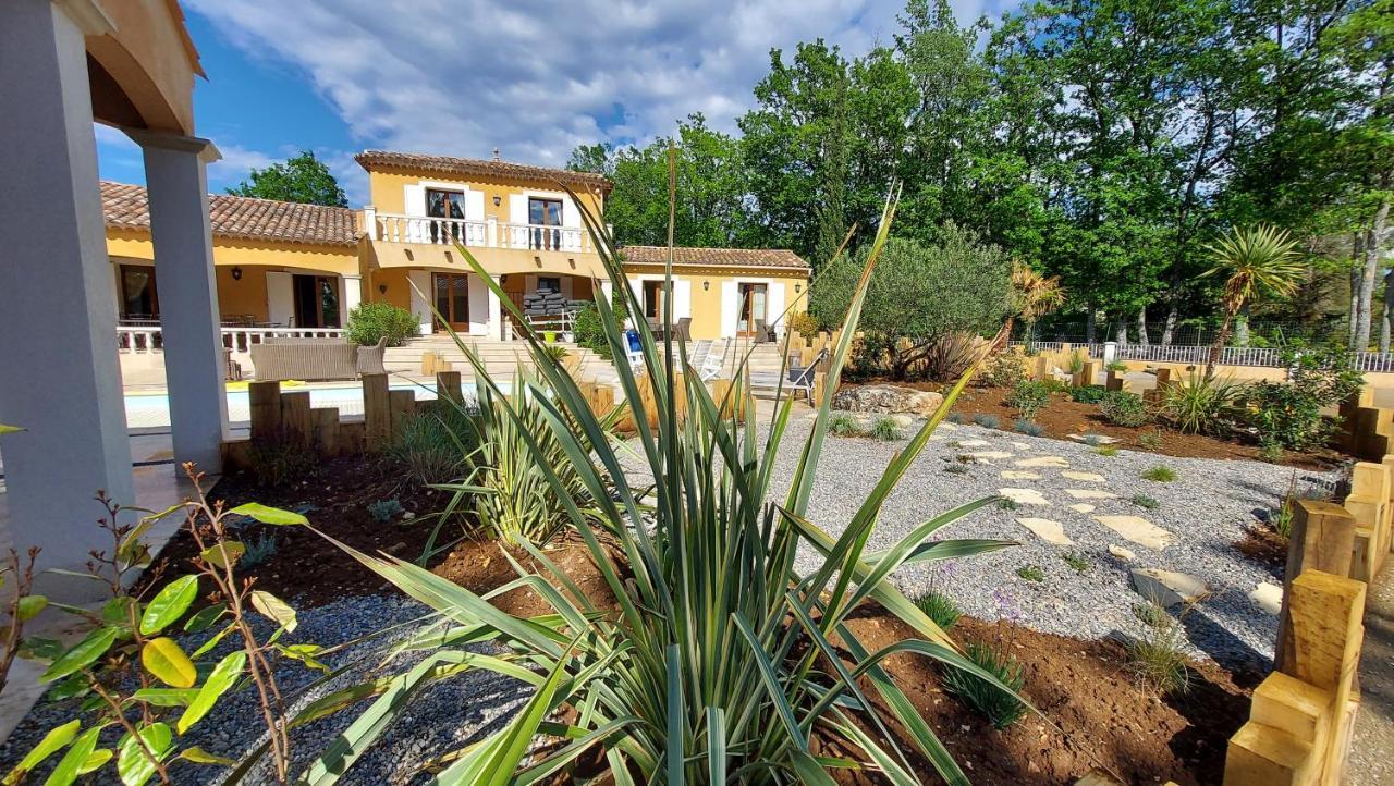 Le Mas Provencal Регюсс Екстер'єр фото